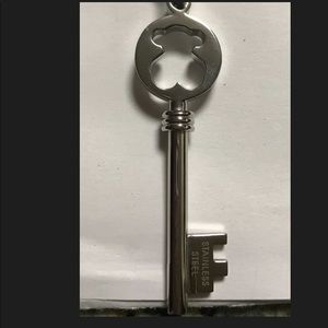 Tous signature bear key necklace